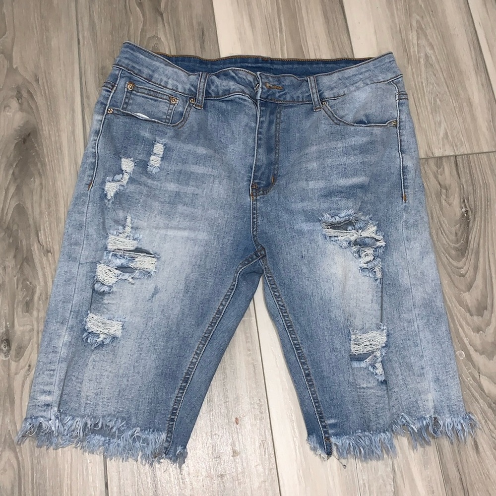 1️⃣ Blue Jean shorts XL Women's